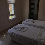 Hotel Pearl Of *