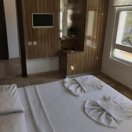 Hotel Pearl Of